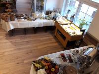 Jídlo v hotelu nebo okolí