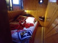 Een bed of bedden in een kamer bij ibaia le bonheur