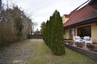 Ogród w obiekcie Villa Lily