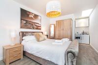 Kuchyň nebo kuchyňský kout v ubytování Winchester Apartments