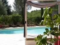 Bazén v ubytovaní El Patio Hotel alebo v jeho blízkosti