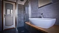A bathroom at Casa della Vittoria