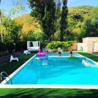 Basen w obiekcie Hotel Borgo Antico lub w pobliżu