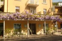 Budova, v ktorej sa hotel nachádza
