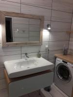 Kúpeľňa v ubytovaní Apartamenty Blisko Plaży Podczele