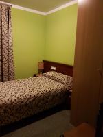 Posteľ alebo postele v izbe v ubytovaní Hotel Don Pelayo