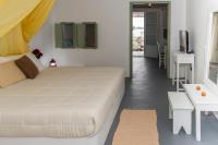 Posteľ alebo postele v izbe v ubytovaní Thalassitra Private Pool Suites