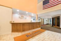 Lobby&#47;Rezeption in der Unterkunft Baymont by Wyndham Hot Springs