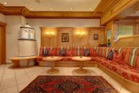 Posedenie v ubytovaní Hotel Garni Schneider