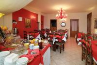 Restaurace v ubytování Hotel Varonos