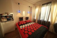 A bed or beds in a room at Cozy Flat