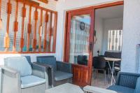 Posezení v ubytování Cozy vacation apartment in Los Gigantes