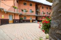 Foto dalla galleria di Lou Rosé a Donnaz