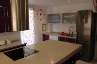Kuchyň nebo kuchyňský kout v ubytování Luxury Duplex Las Palmeras