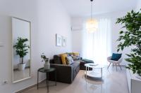 A seating area at Apartamentos Diaber Gerona 22