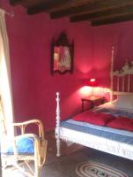 A bed or beds in a room at La Dueña I