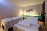 Posteľ alebo postele v izbe v ubytovaní Hotel Parentium Plava Laguna