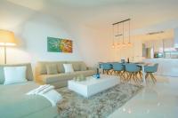 Posedenie v ubytovaní Belaire 4 bedroom apartment