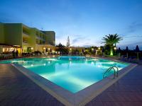 Bazén v ubytovaní Eleftheria Hotel alebo v jeho blízkosti