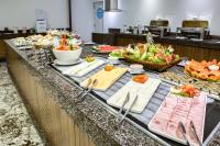 Jídlo v hotelu nebo okolí