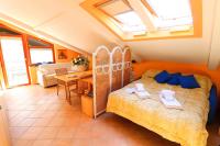 Posteľ alebo postele v izbe v ubytovaní Incanto Sorrentino - De Vivo Realty Sorrento