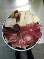 Đồ ăn tại/gần khách sạn