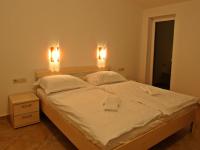 Posteľ alebo postele v izbe v ubytovaní Plush Holiday Home in Novigrad with Patio