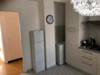 Kuchyňa alebo kuchynka v ubytovaní Miky Home