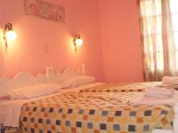Łóżko lub łóżka w pokoju w obiekcie Telis Apartments One