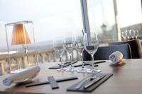 Drinks på Domaine De La Corniche