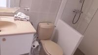 A bathroom at Hotel Spa La Malouini&egrave;re Des Longchamps - Saint-Malo