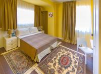 Posteľ alebo postele v izbe v ubytovaní Villa Luisa Rooms and Breakfast