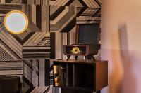 Stories Boutique Hotelにあるテレビまたはエンターテインメントセンター