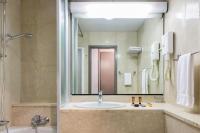 Łazienka w obiekcie Hotel Tiziano - Gruppo Mini Hotel