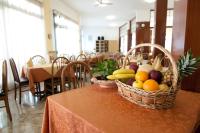 Jídlo v hotelu nebo okolí