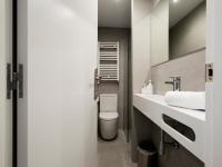 Koupelna v ubytování Fewdays Barcelona Apartments