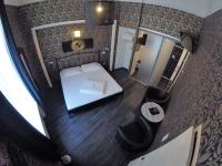 Posteľ alebo postele v izbe v ubytovaní Hotel Goldene Spinne