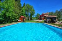 Bazén v ubytovaní Villa Mario by PosarelliVillas alebo v jeho blízkosti