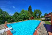 Bazén v ubytovaní Villa Mario by PosarelliVillas alebo v jeho blízkosti