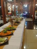 Mad på hotellet eller i nærheden