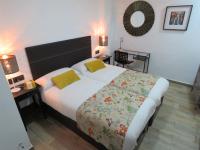 Posteľ alebo postele v izbe v ubytovaní Living Sevilla Apartments Hércules