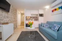 Kuchyňa alebo kuchynka v ubytovaní Vacation house Pietra