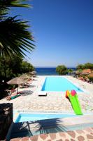 Bazén v ubytovaní Viva Mare Hotel & Spa alebo v jeho blízkosti