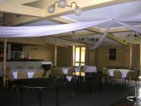 Εστιατόριο ή άλλο μέρος για φαγητό στο Overlander Hotel Motel