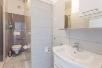 Kúpeľňa v ubytovaní Apartments Ivanović