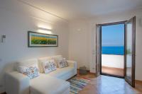 A general sea view or a sea view taken from the holiday home