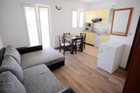Kuchyňa alebo kuchynka v ubytovaní Apartmani Svemir