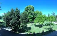 A garden outside B&B Villino Margherita