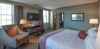 The Groton Innにあるベッド