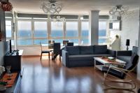 Posedenie v ubytovaní WonderStays Apartamento La Jabega